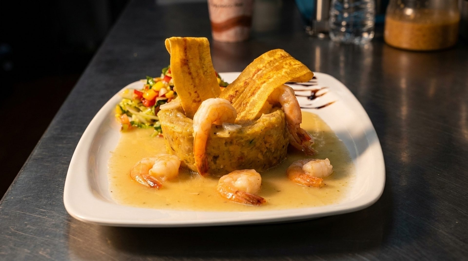 Mofongo con Camarones al Ajillo